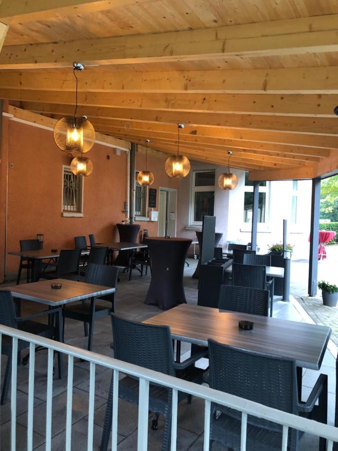 Gasthof & Restaurant "Am Kreuz" Essen Esterno foto